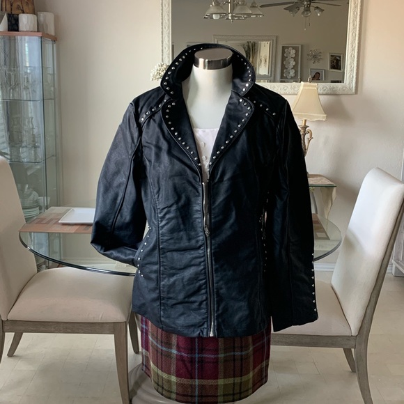 Tailored Ladies' Faux Leather Studded Jacket - Picture 5 of 8